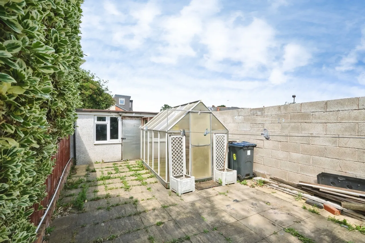 Grange Avenue, Birmingham, B8, photo 19