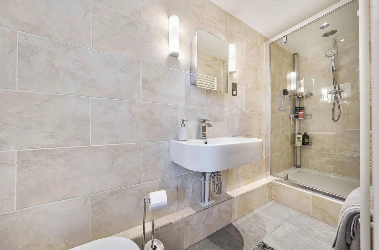 Sandgate Hill, Sandgate, CT20, photo 11