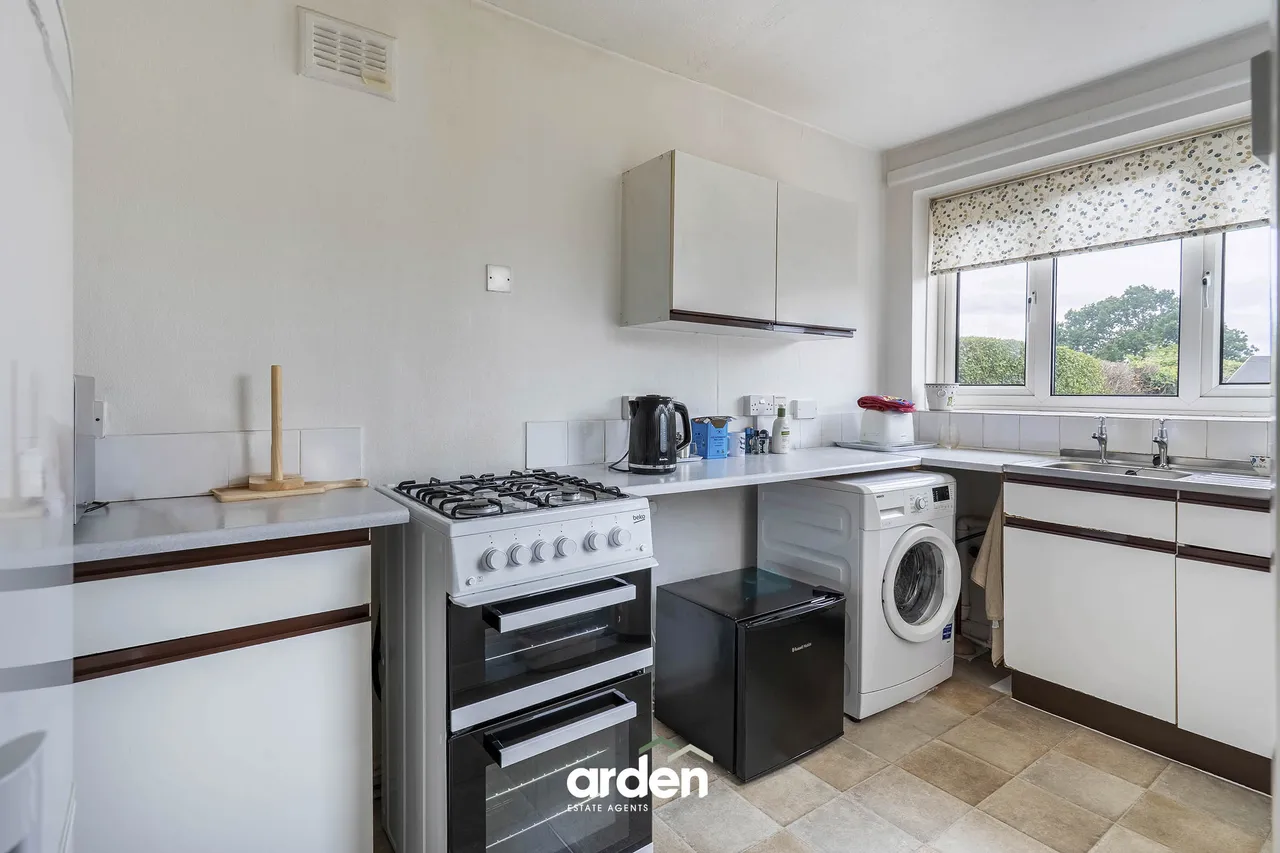 Kendal Rise Road, Rednal, B45, photo 3