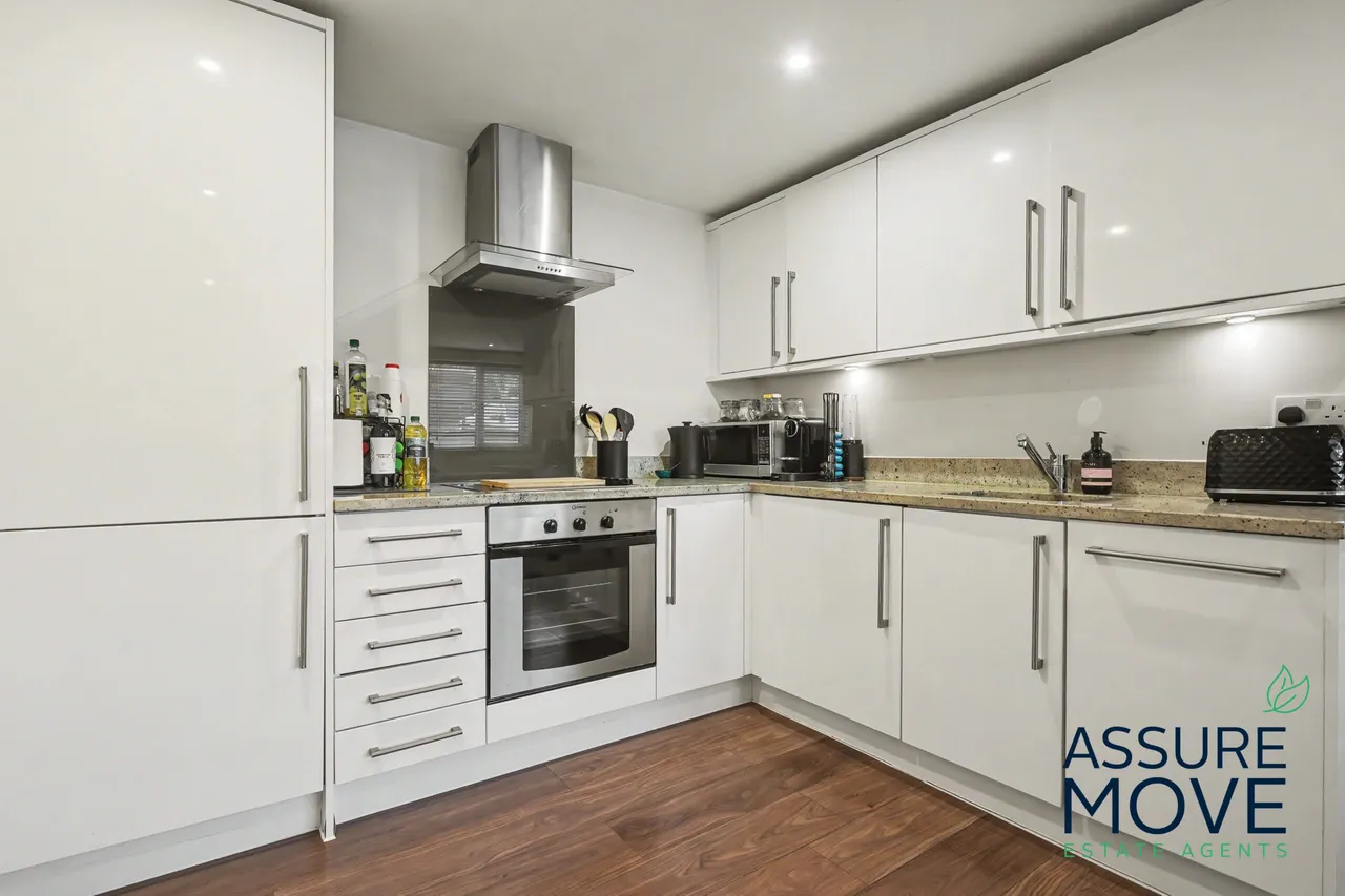Flat 3, Vesta House, Barnet, 25 Great North Road, EN5 1EJ, photo 4
