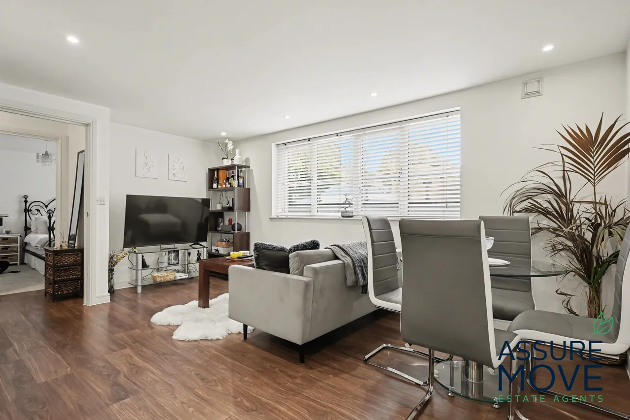 Flat 3, Vesta House, Barnet, 25 Great North Road, EN5 1EJ, photo 7