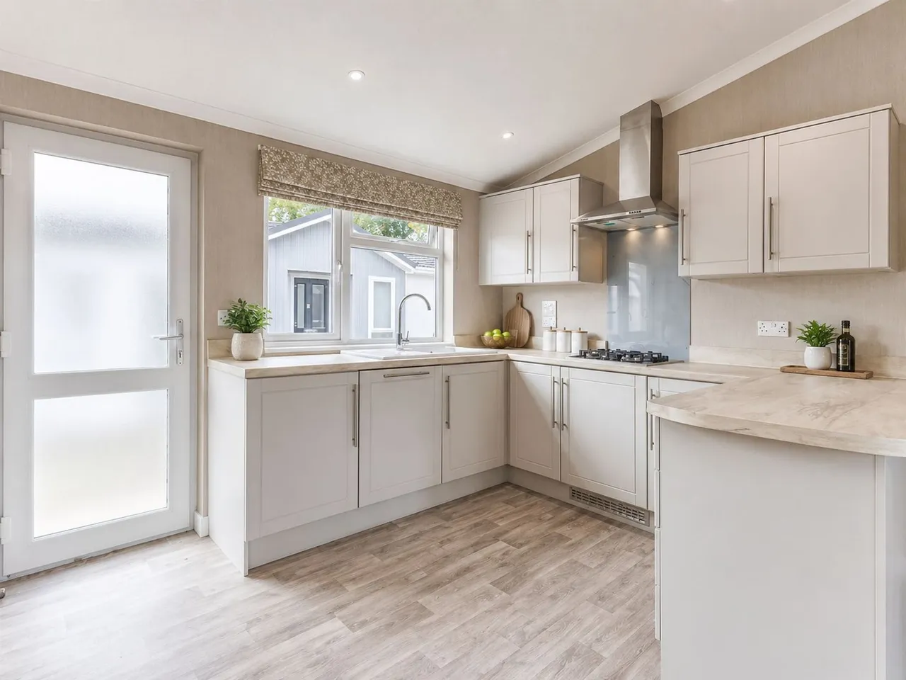 Willow Park, Station Road, Salford Priors, Evesham, WR11, photo 7