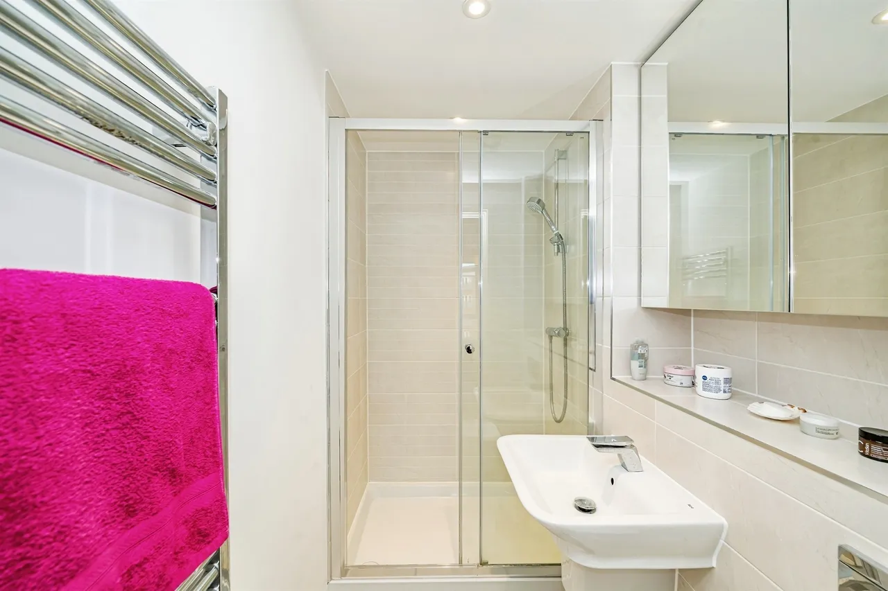 Windsor Road, Slough, SL1, photo 6