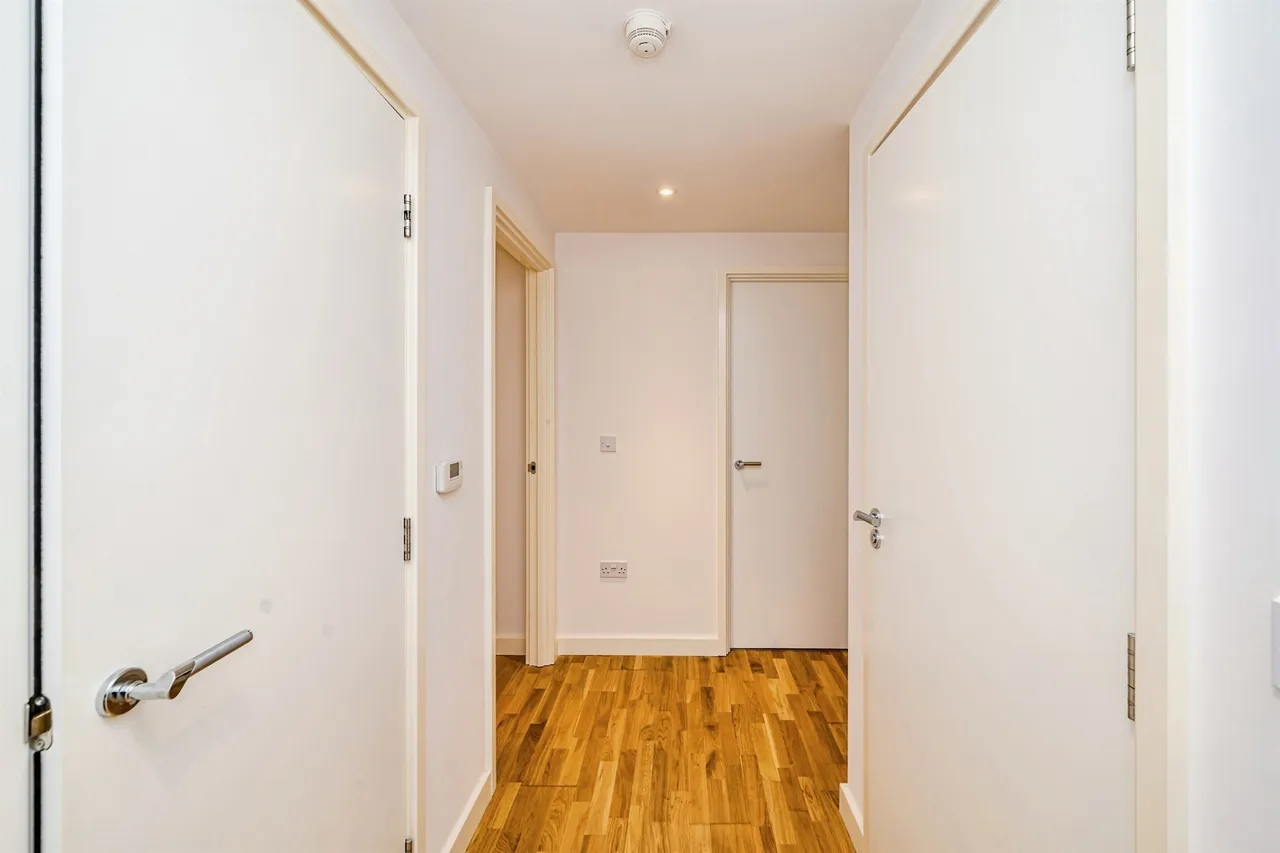 Windsor Road, Slough, SL1, photo 4