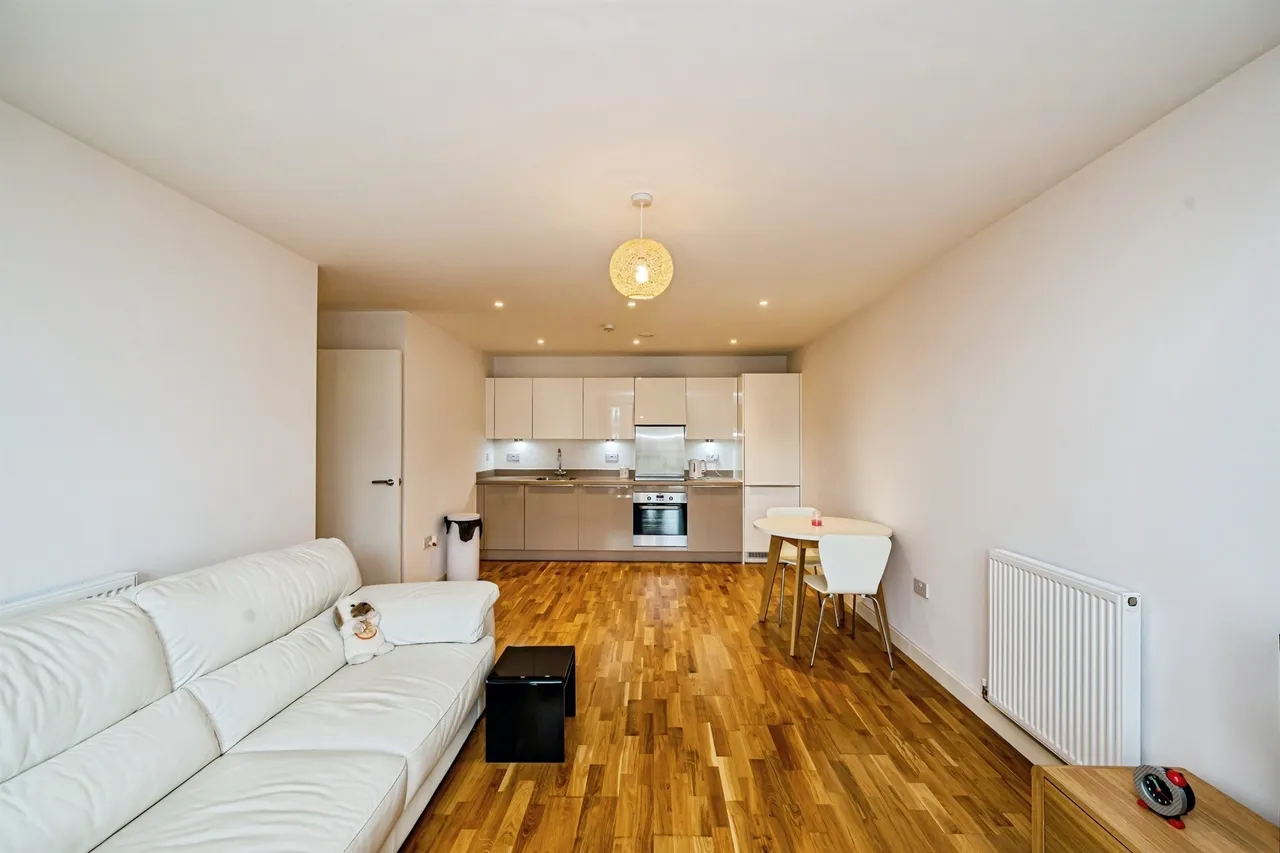 Windsor Road, Slough, SL1, photo 3