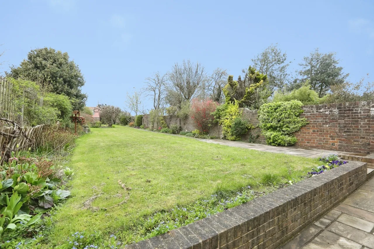 Borden Lane, Sittingbourne, Kent, ME10, photo 16