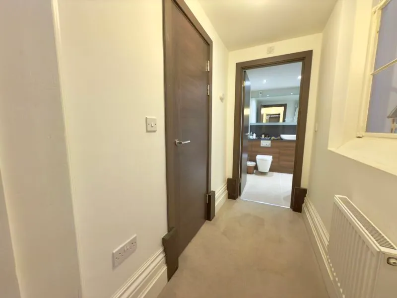 Frances Drive, Dunstable LU6 1GF, photo 19