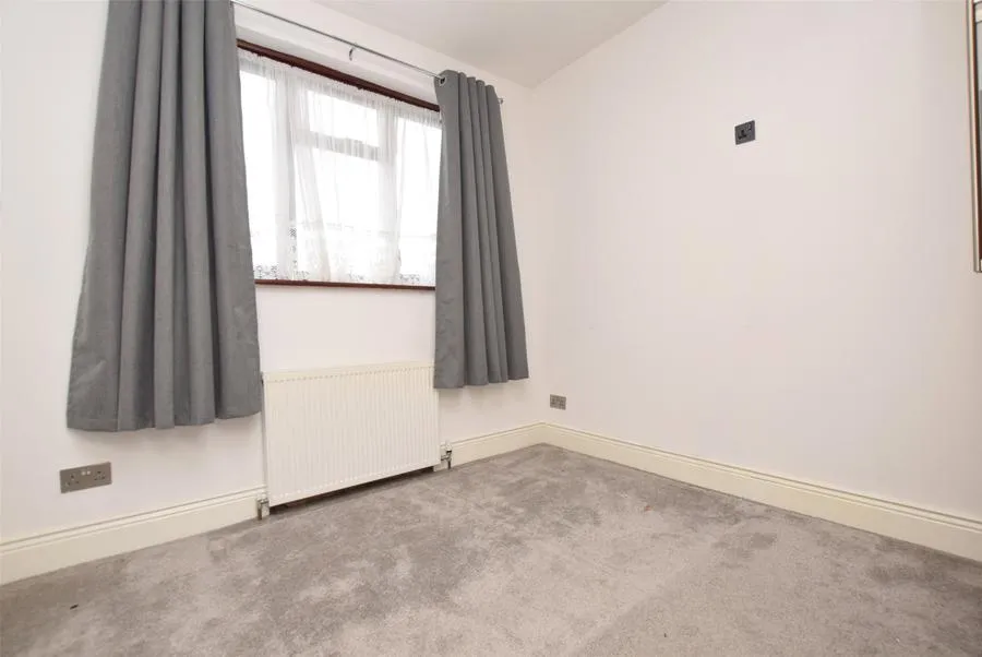 Jubilee Avenue, Romford, RM7, photo 13