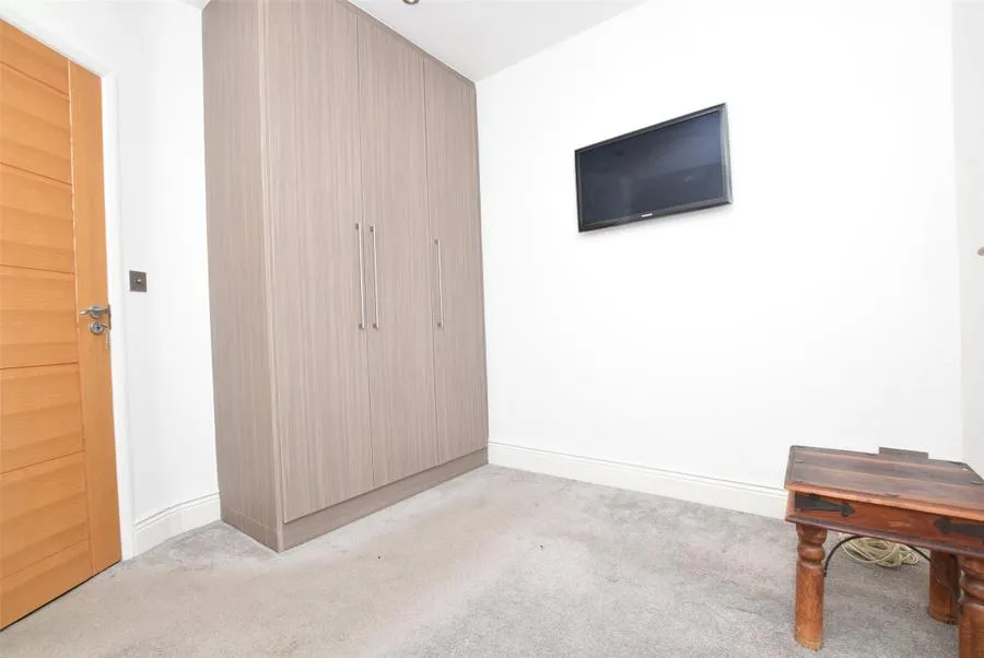Jubilee Avenue, Romford, RM7, photo 15