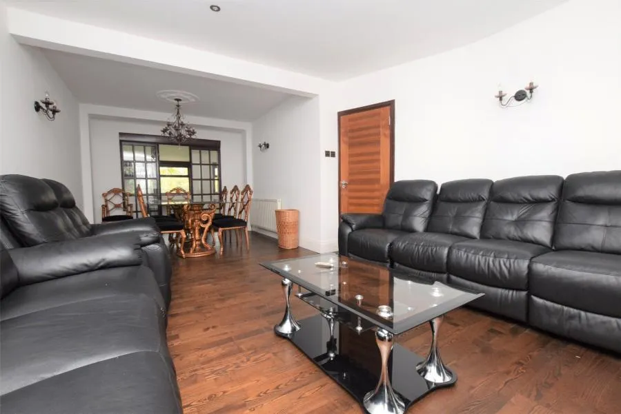 Jubilee Avenue, Romford, RM7, photo 9