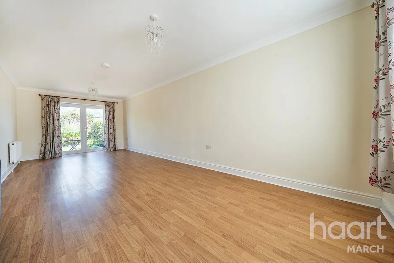 Lime Tree Gardens, Chatteris, PE16, photo 2