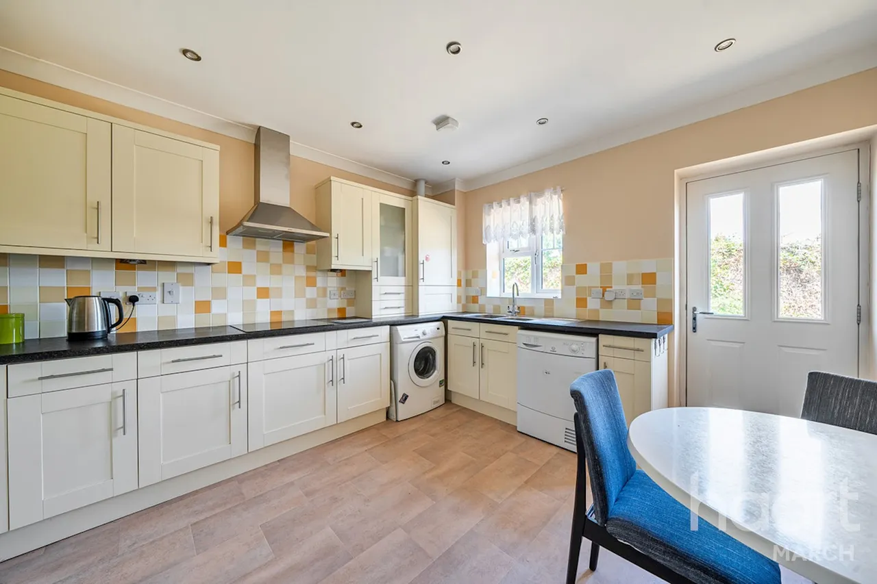 Lime Tree Gardens, Chatteris, PE16, photo 10