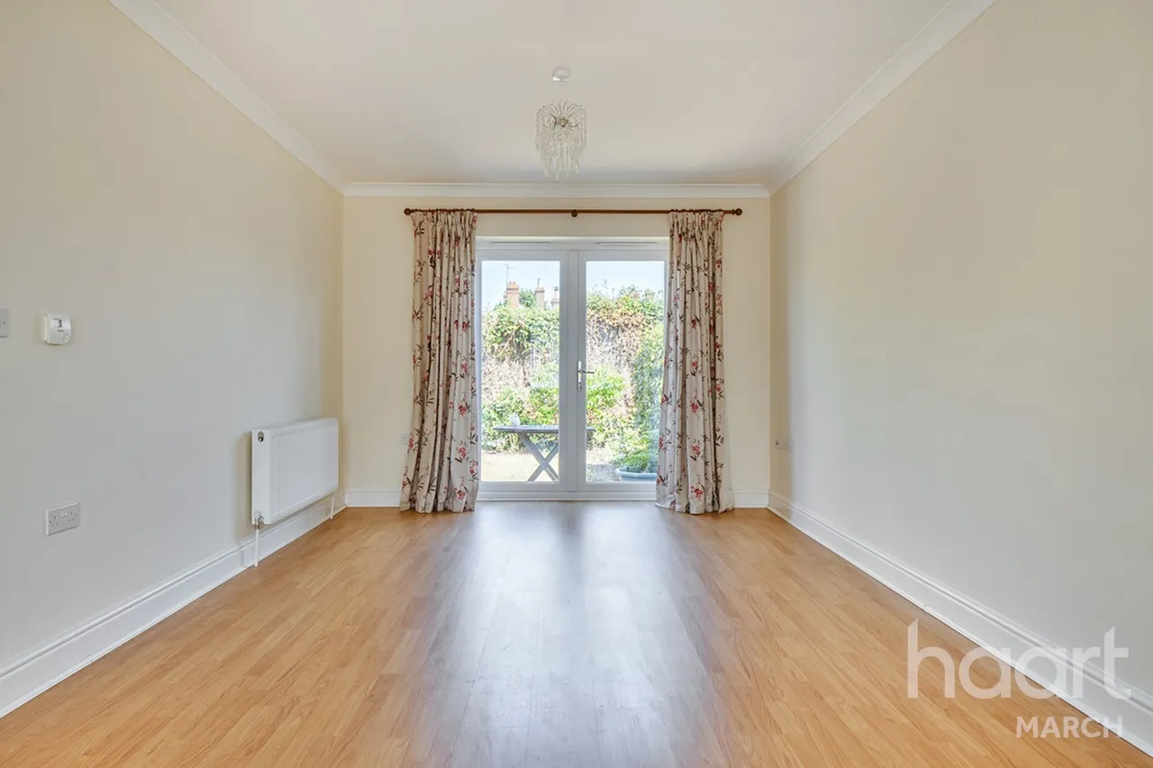 Lime Tree Gardens, Chatteris, PE16, photo 9