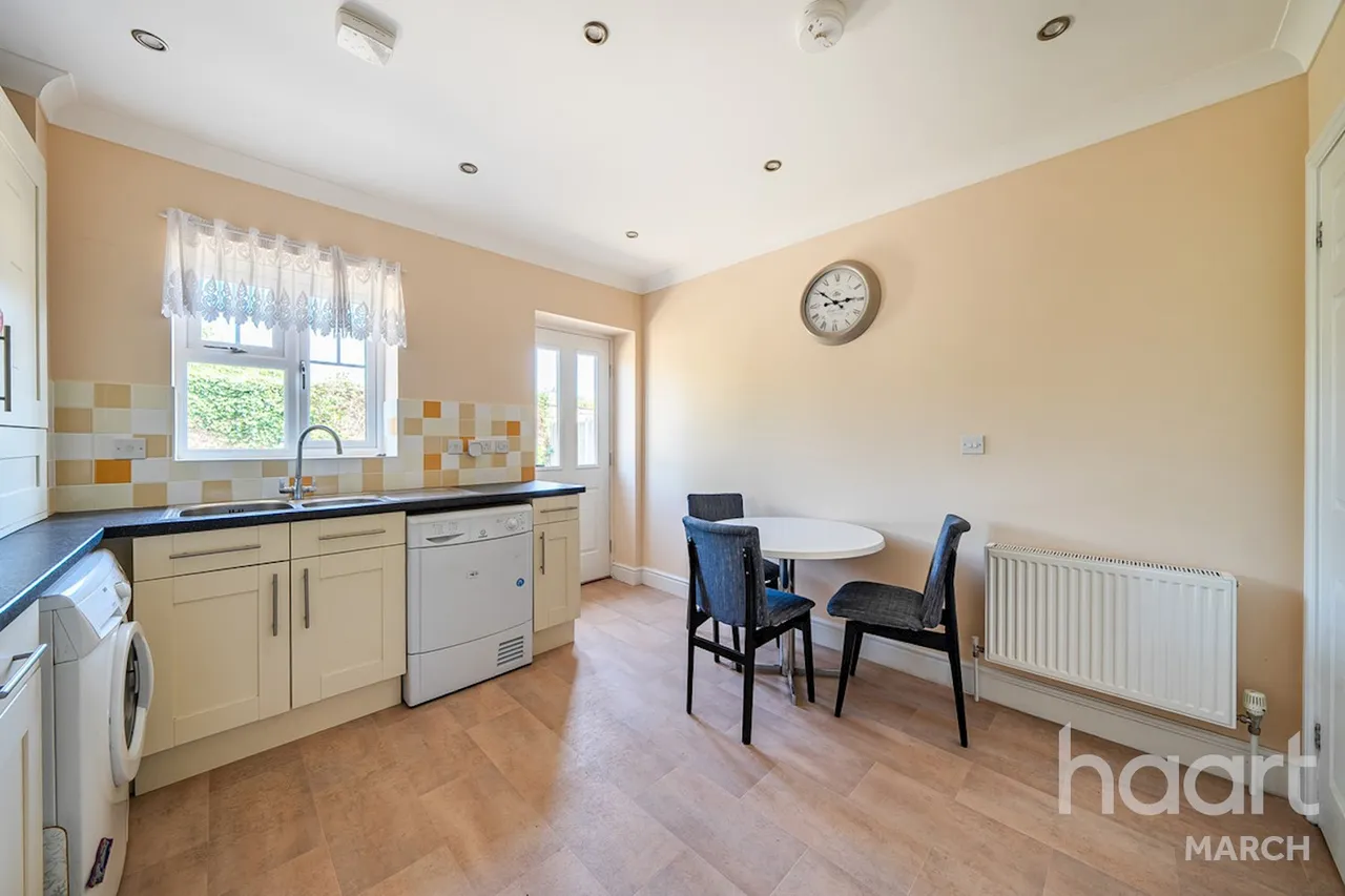 Lime Tree Gardens, Chatteris, PE16, photo 11