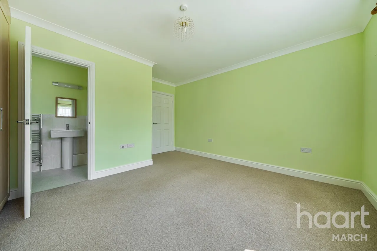 Lime Tree Gardens, Chatteris, PE16, photo 14