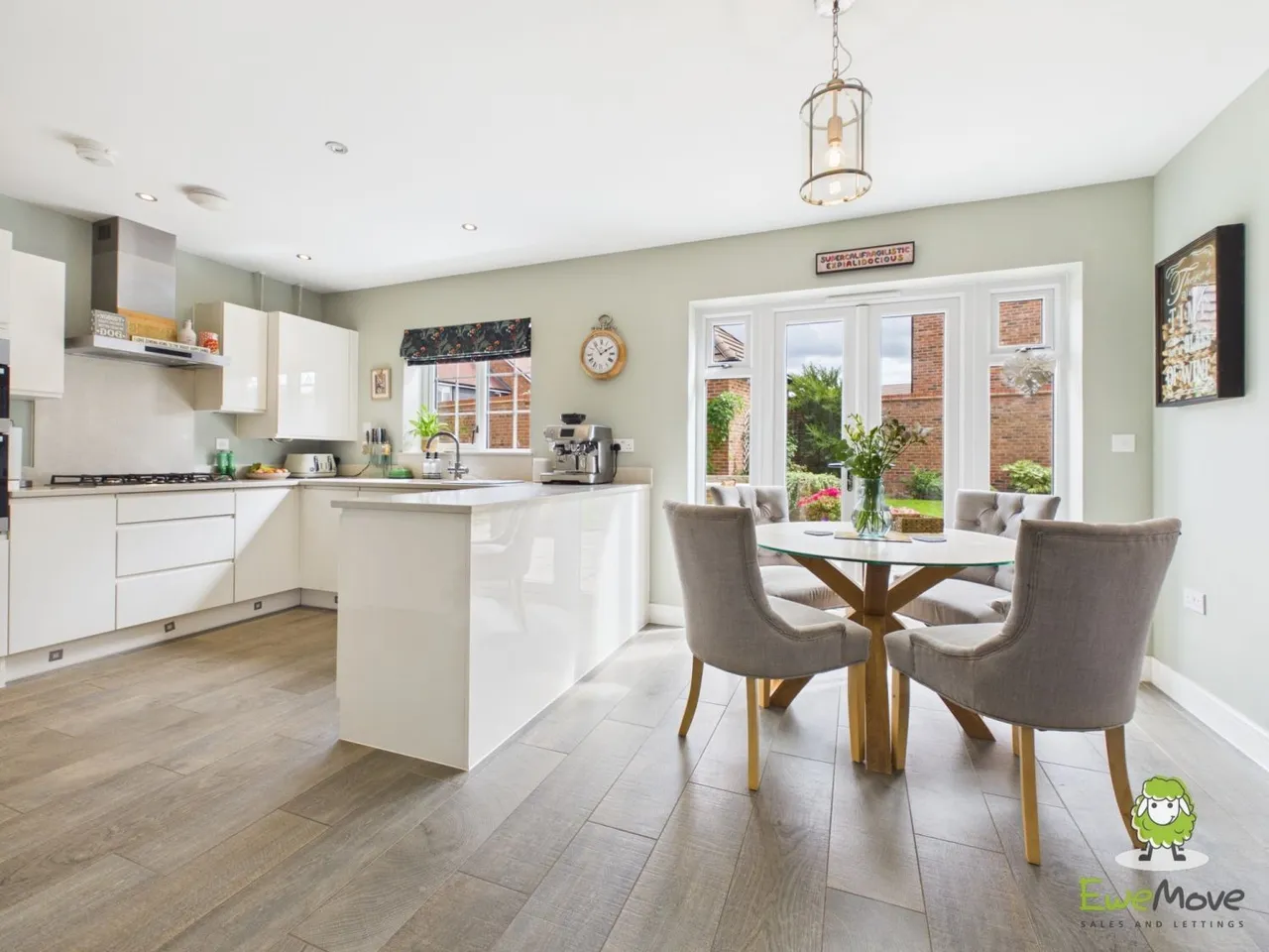 Cortland Drive, Bramley, RG26, photo 13