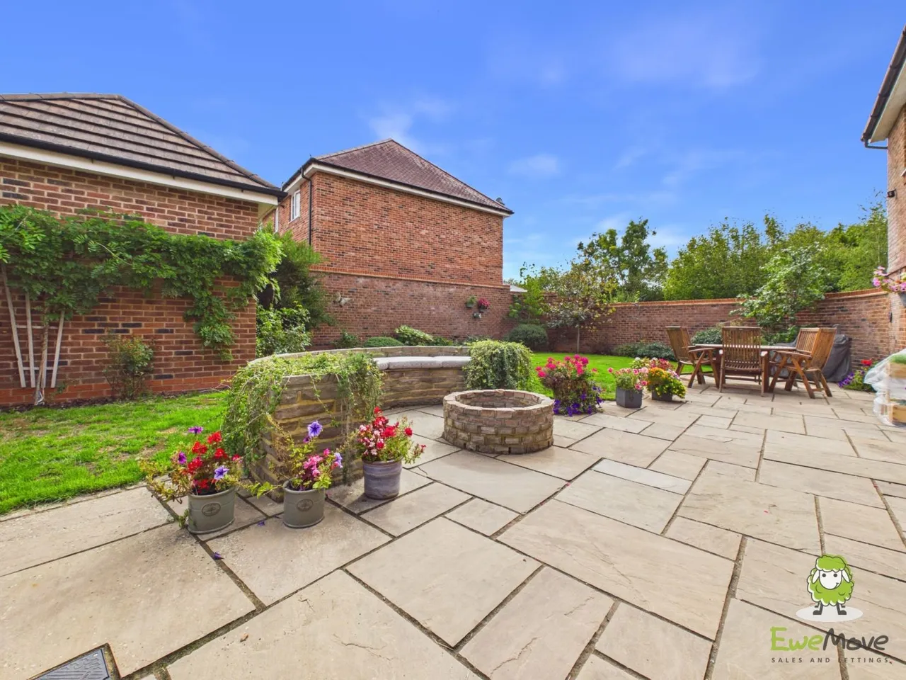 Cortland Drive, Bramley, RG26, photo 26
