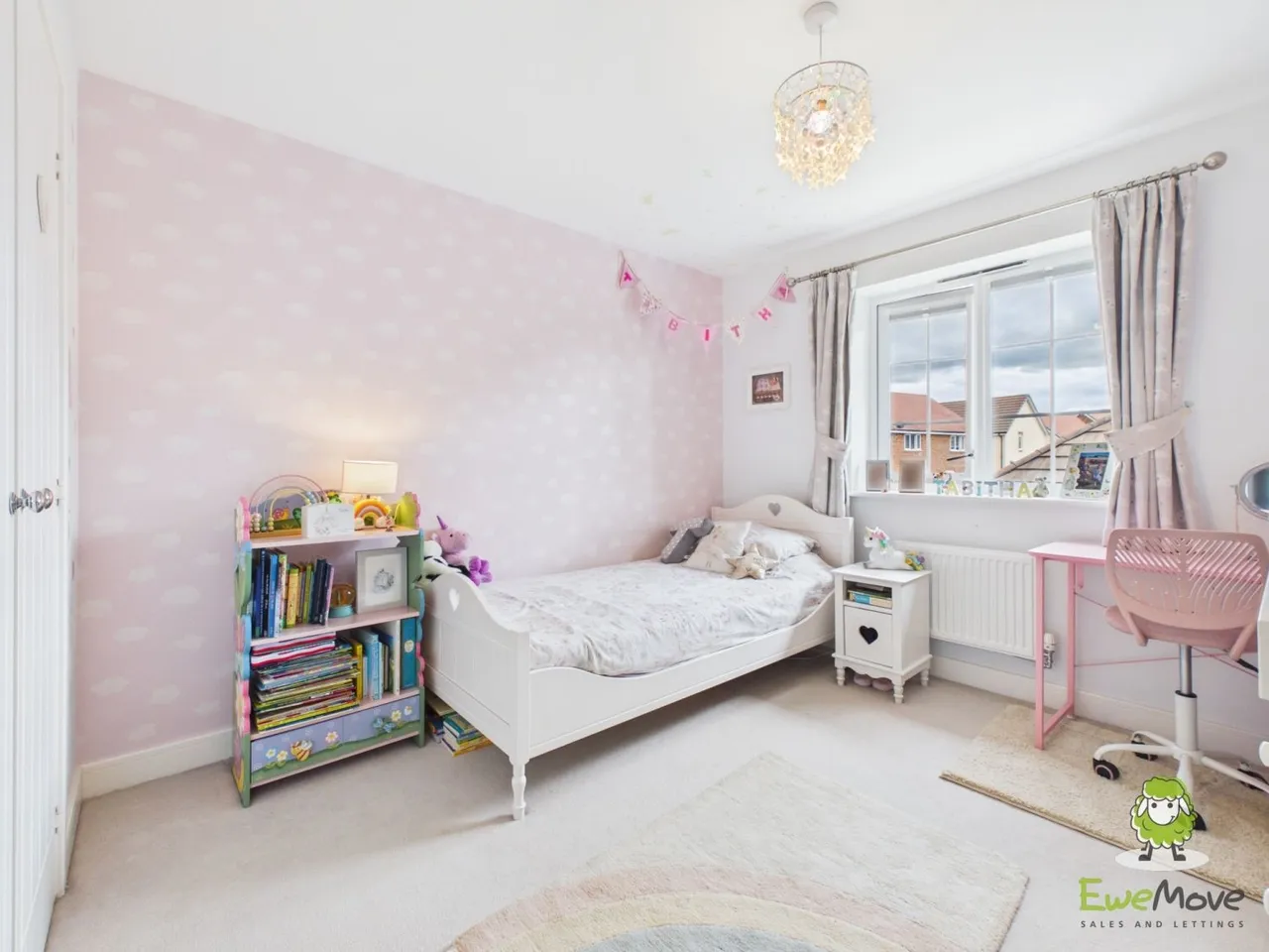 Cortland Drive, Bramley, RG26, photo 23