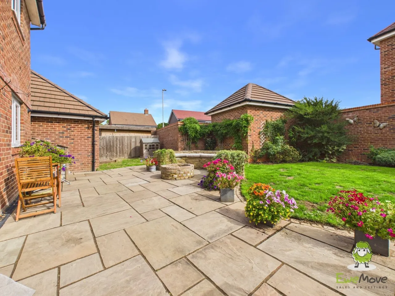 Cortland Drive, Bramley, RG26, photo 30