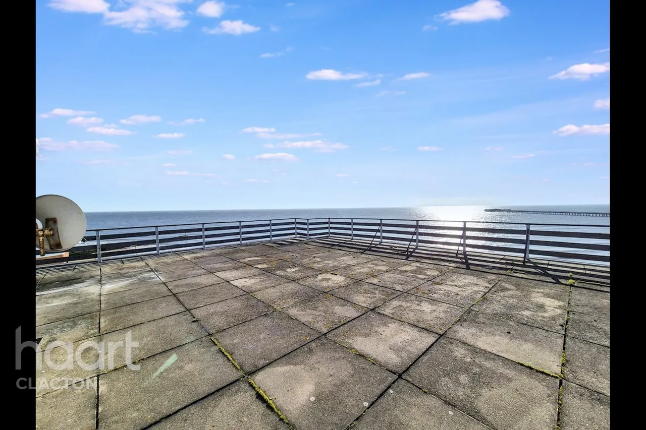 The Parade, Walton On The Naze, CO14, photo 10