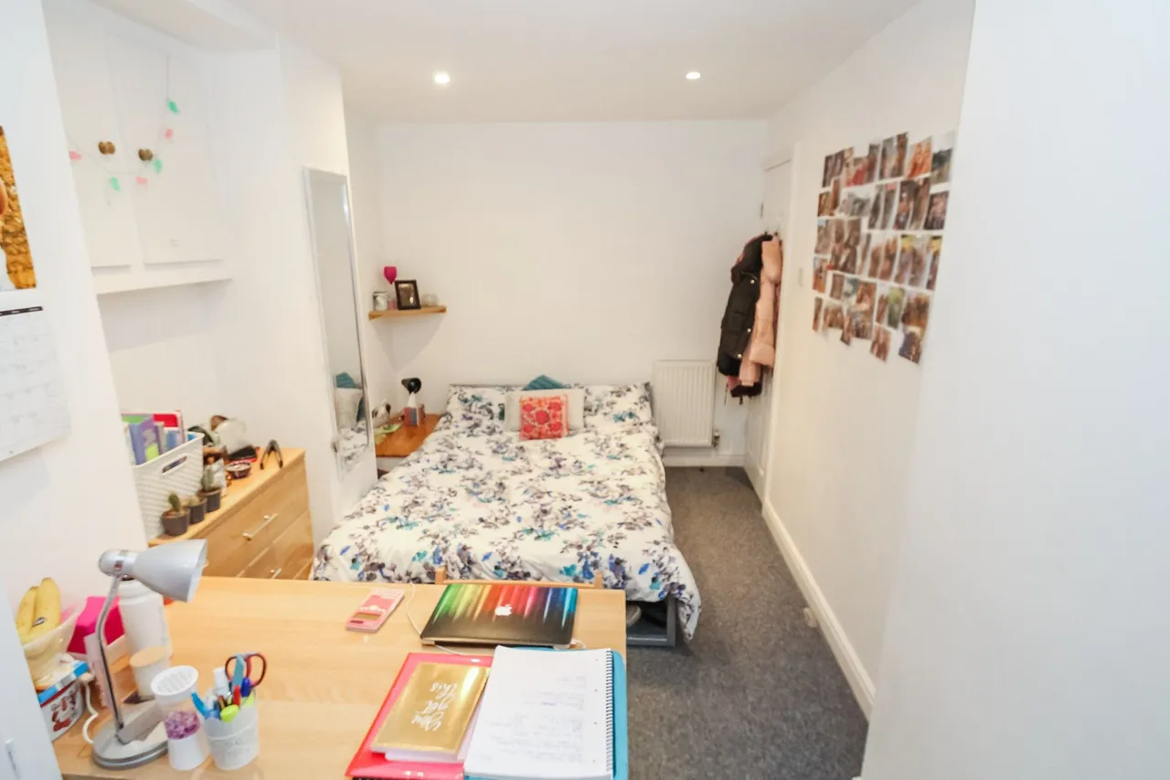 Royal Park Terrace, Hyde Park, LS6, photo 9