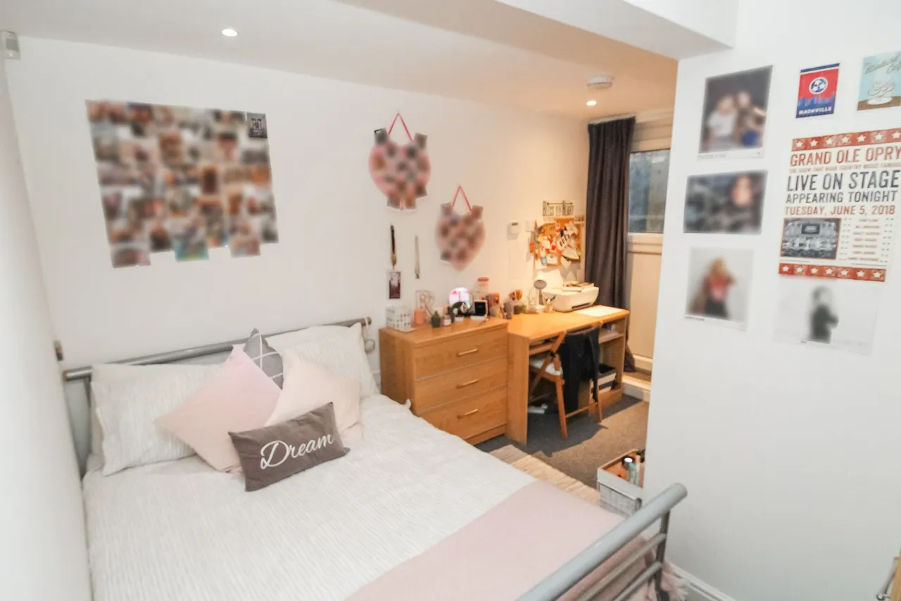 Royal Park Terrace, Hyde Park, LS6, photo 8
