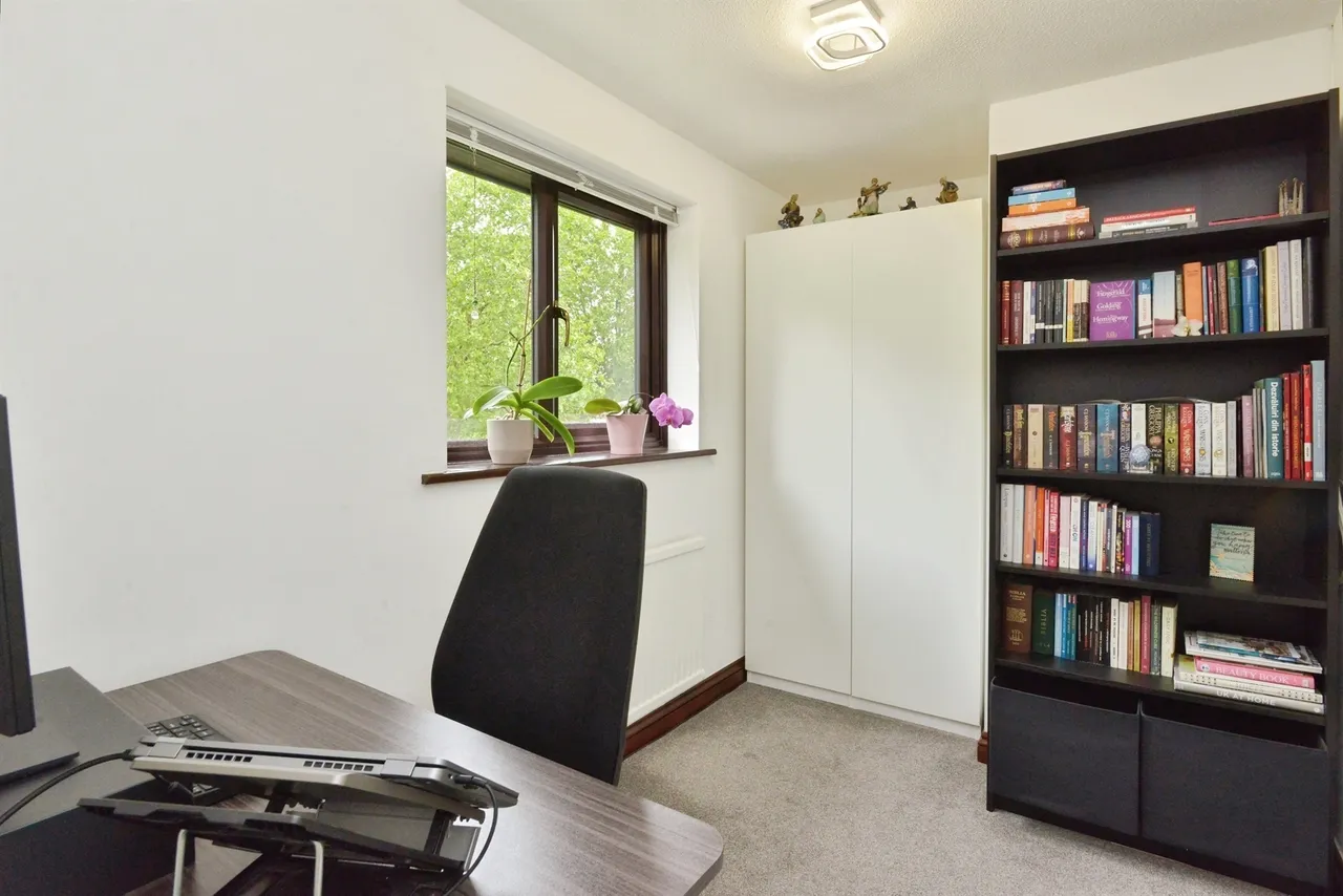 Trueman Place, Oldbrook, MK6, photo 20