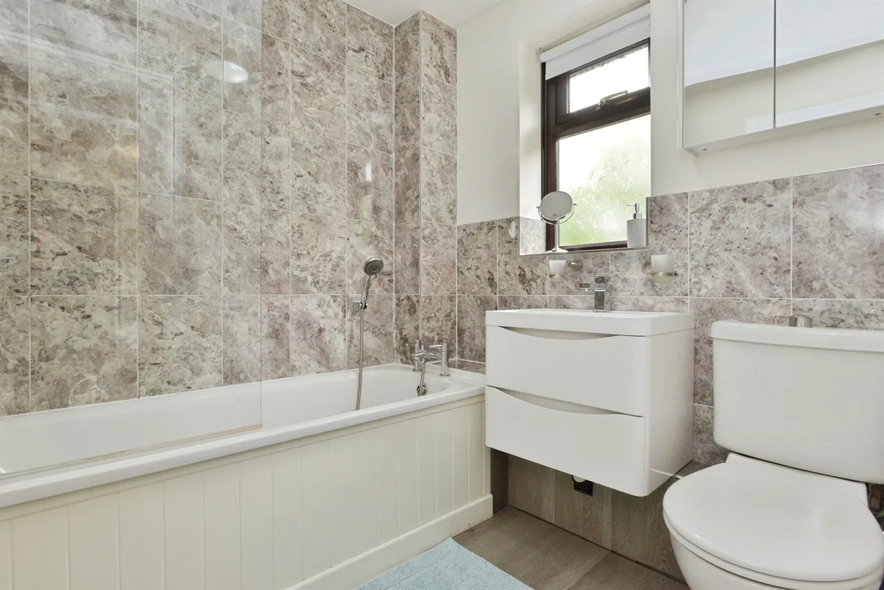 Trueman Place, Oldbrook, MK6, photo 22