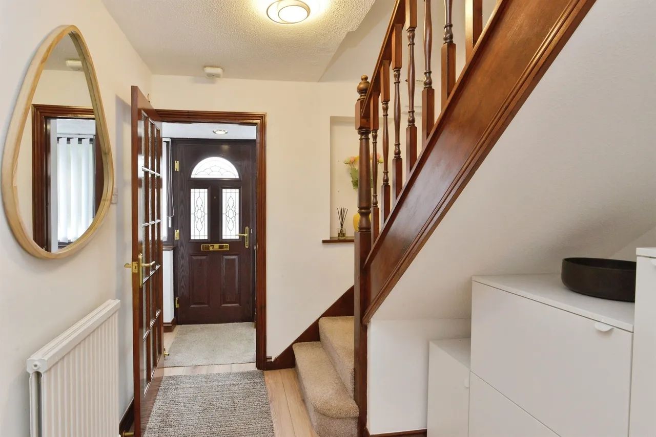 Trueman Place, Oldbrook, MK6, photo 13