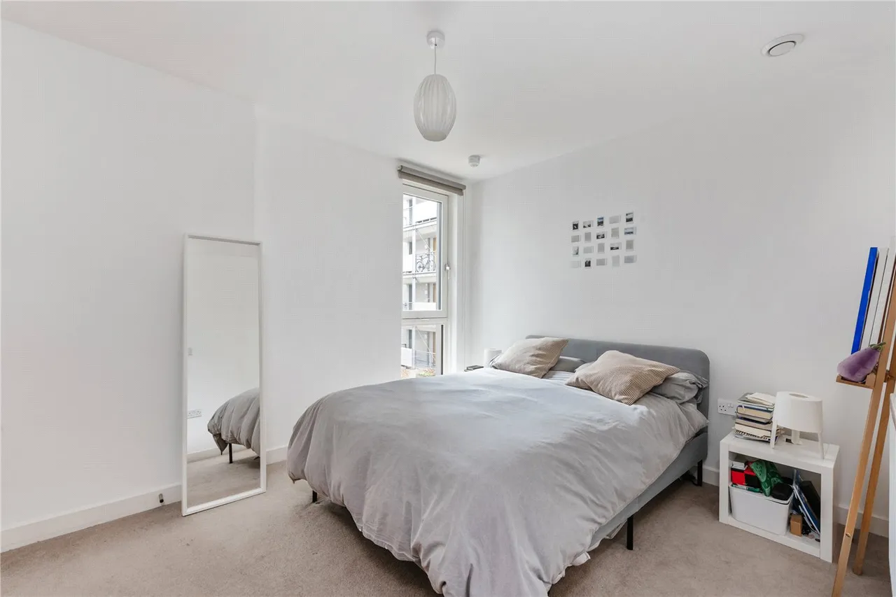 Devizes Street, London, N1, photo 5