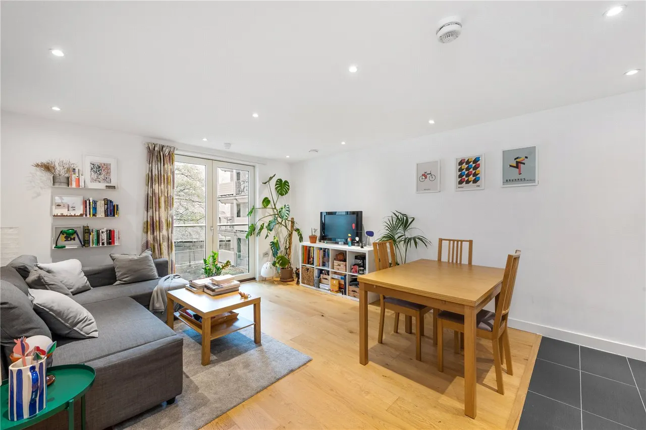 Devizes Street, London, N1, photo 9