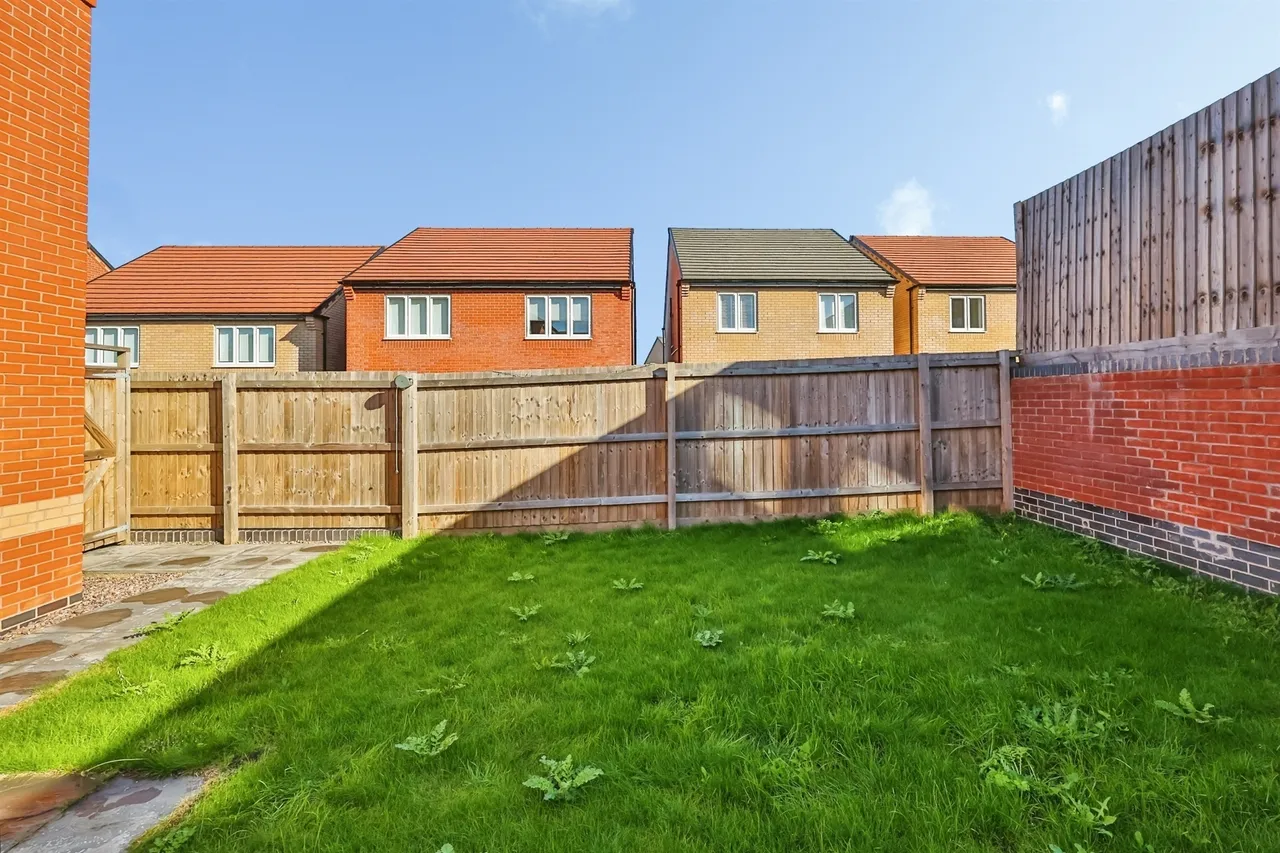 South Lake Close, Bestwood Village, NG6, photo 16