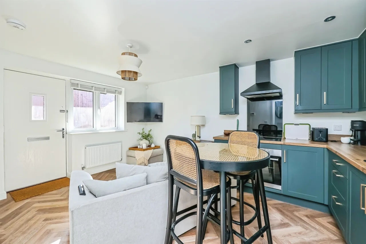 South Lake Close, Bestwood Village, NG6, photo 7