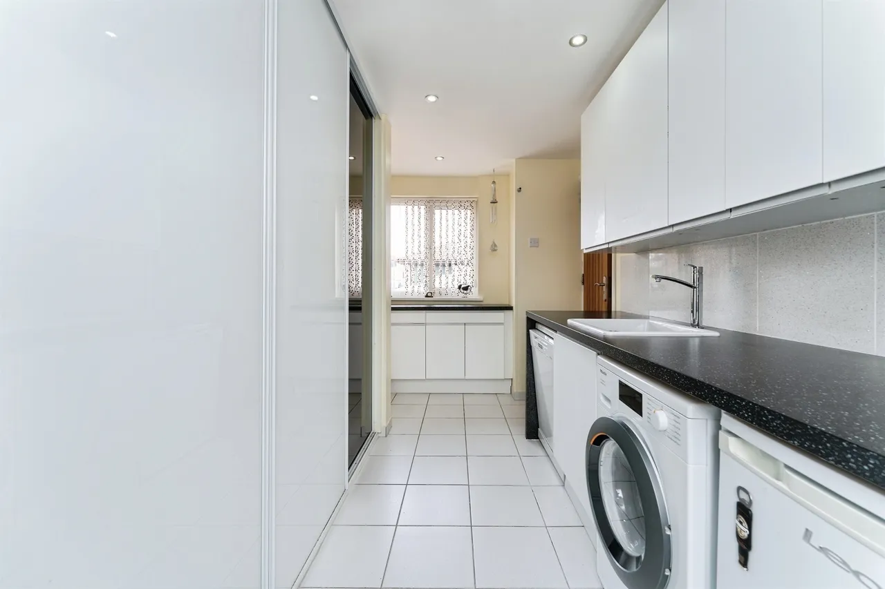 Fairfields Drive, Huntingdon, PE26, photo 10