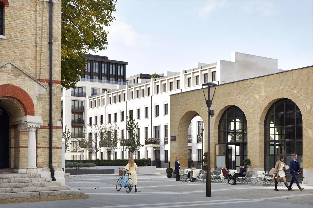 Chelsea Barracks, Belgravia, London, SW1W 8BW, photo 6