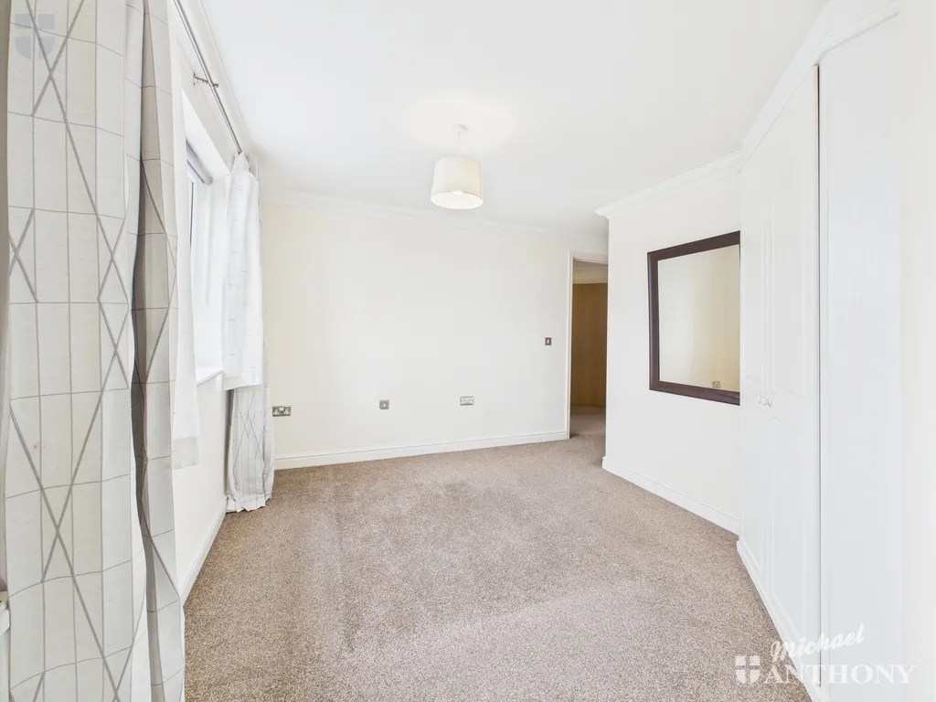 Chilton Place, Park Street, Aylesbury, HP20 1AD, photo 8