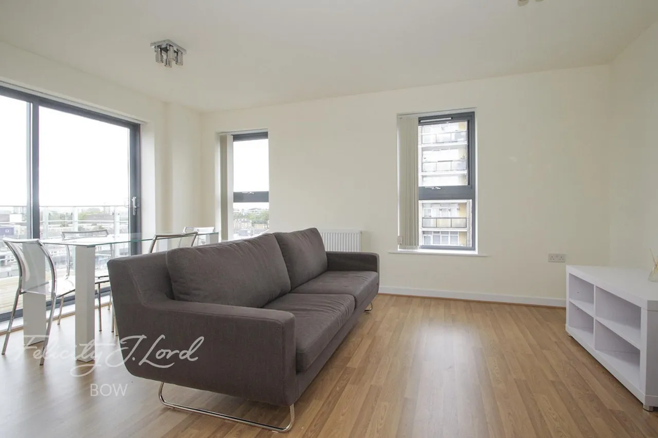 2 bed flat to rent, Browning Apartments, E3