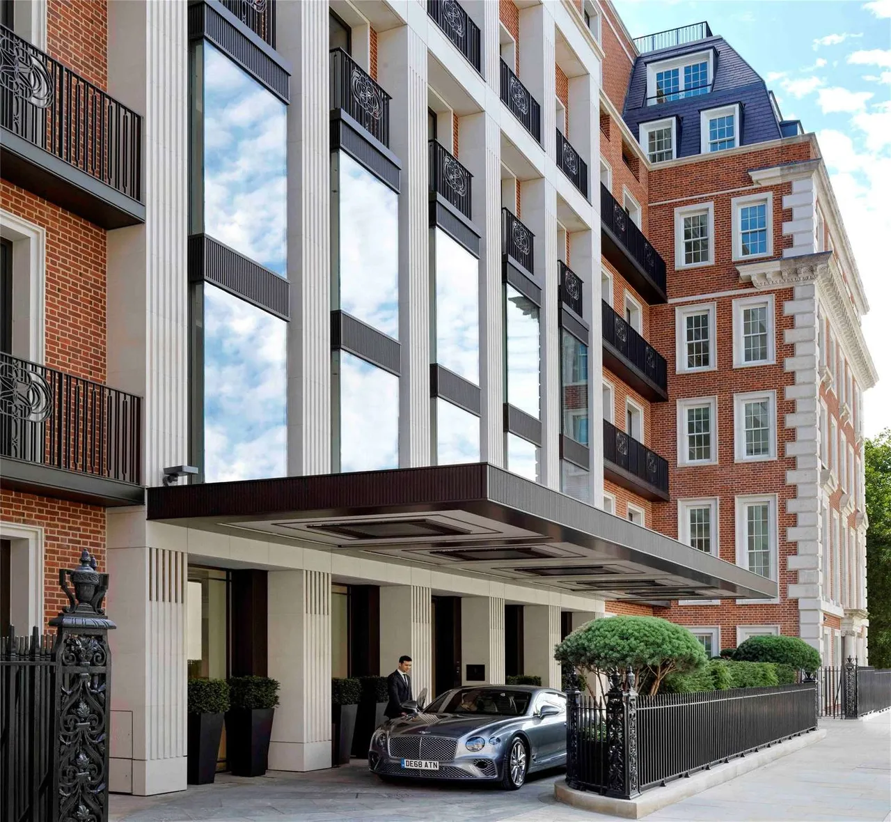 20 Grosvenor Square, London, W1K 6US, photo 4