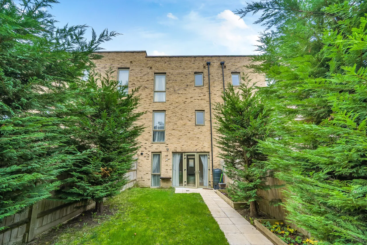 21 Coxwell Boulevard, London, photo 9
