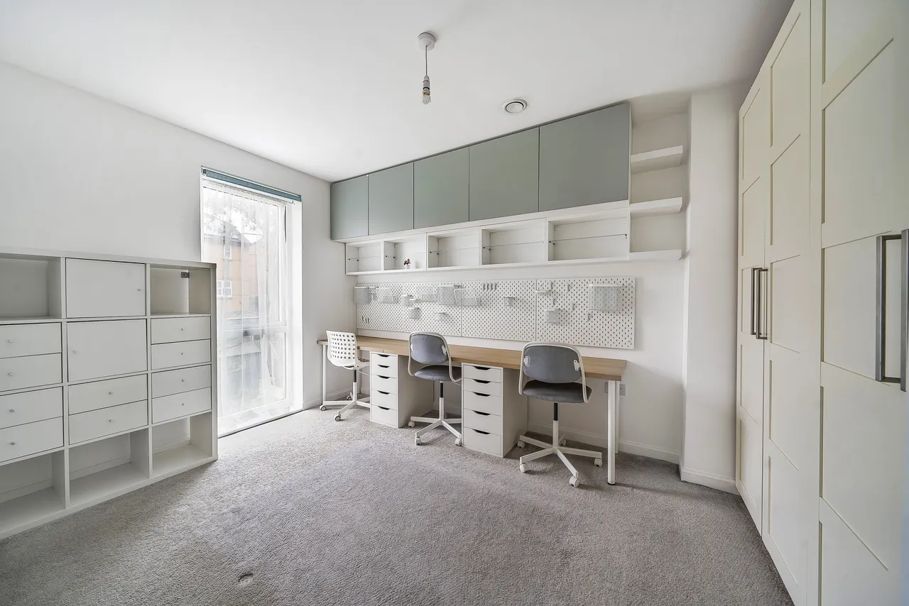 21 Coxwell Boulevard, London, photo 11