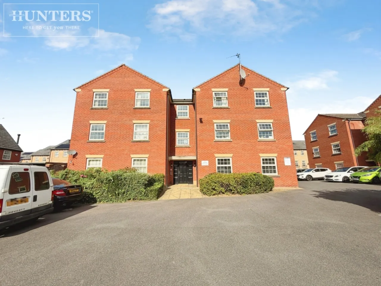 2 bed flat for sale, Barnsbridge Grove, Barnsley, S70
