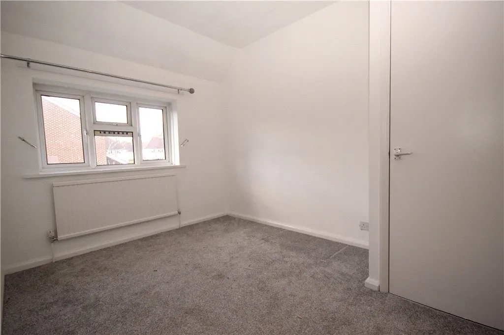 Cypress Road, Guildford, GU1, photo 4