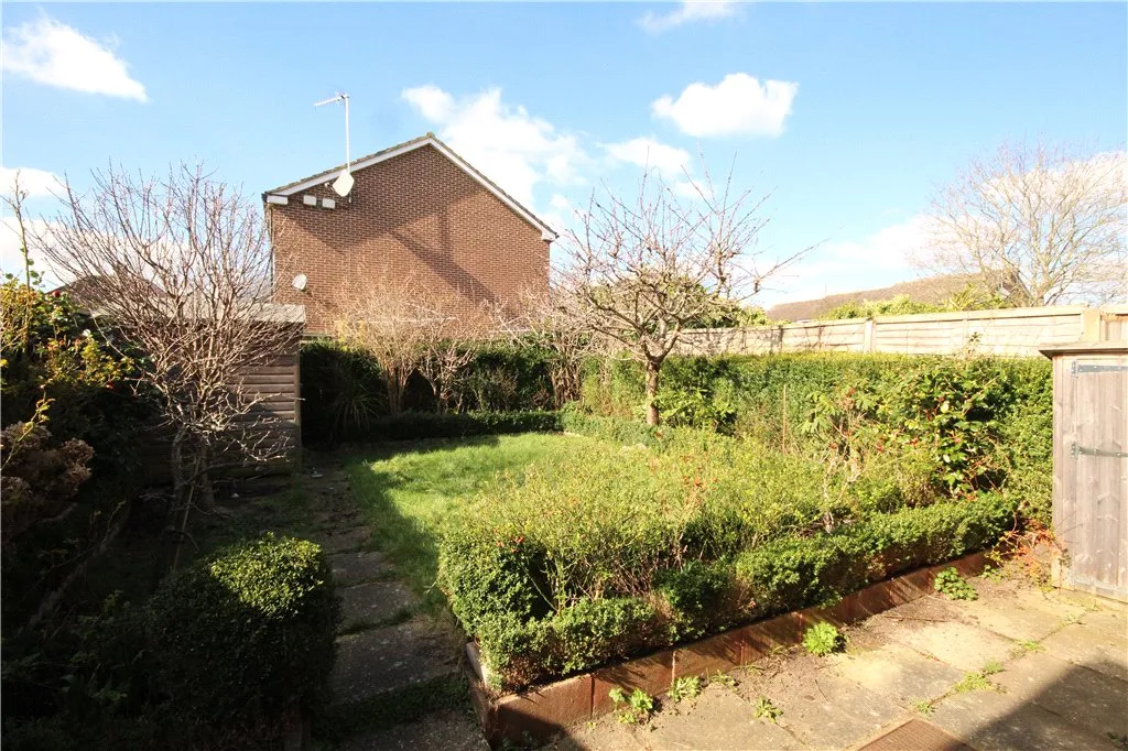 Cypress Road, Guildford, GU1, photo 7