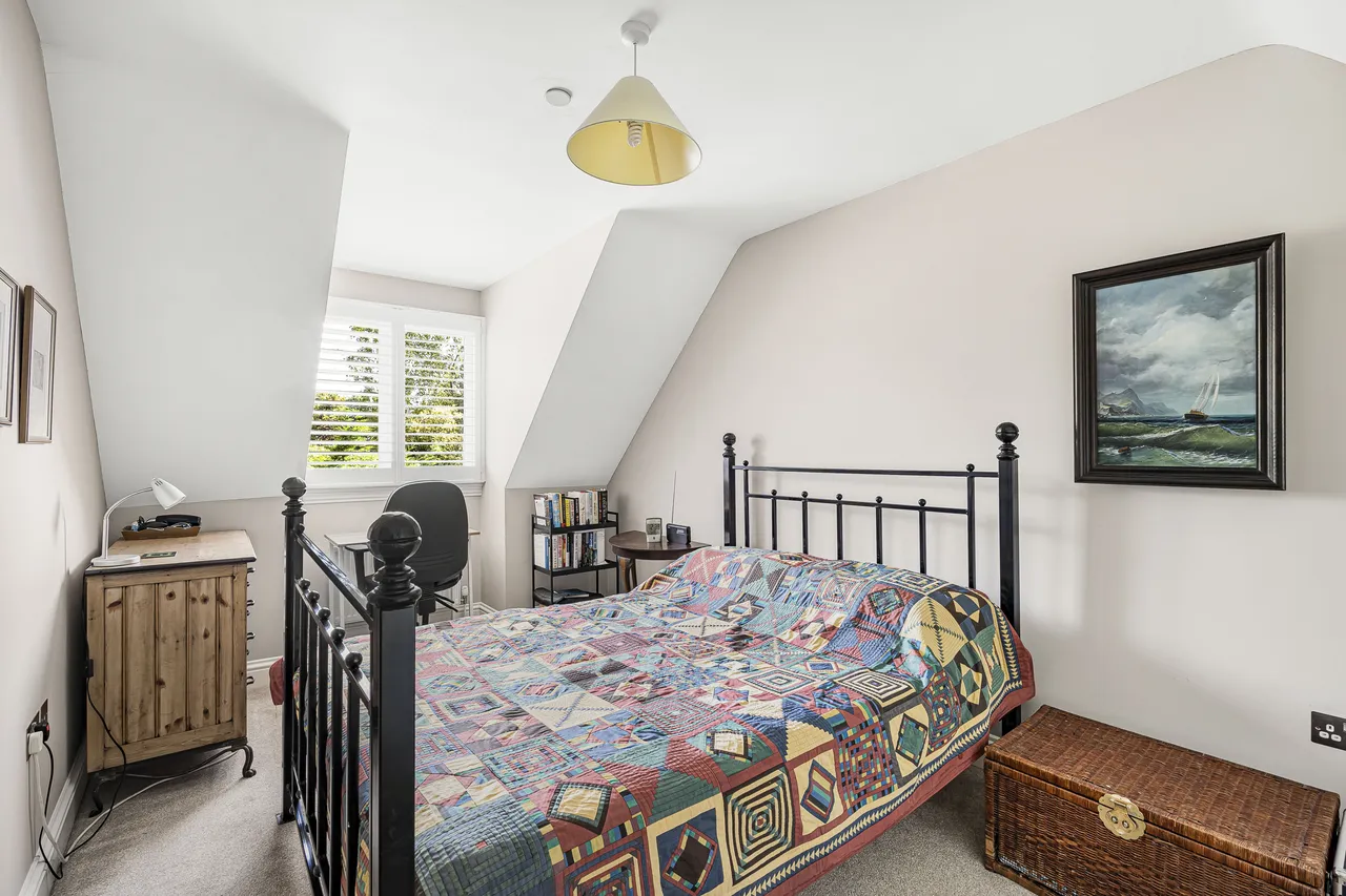 Lymington Bottom Road, Four Marks, GU34, photo 6