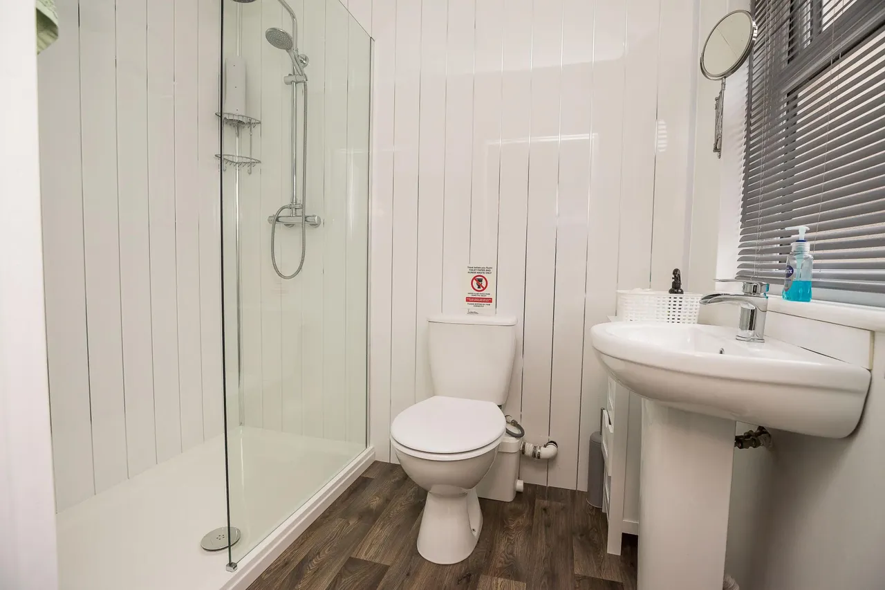 Harcourt Road, Llandudno, LL30, photo 28