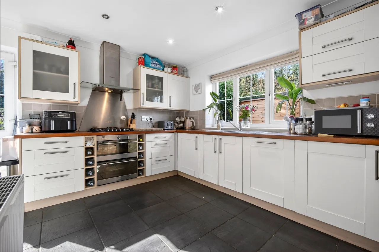 Manor Road, Woodley, SK6, photo 8