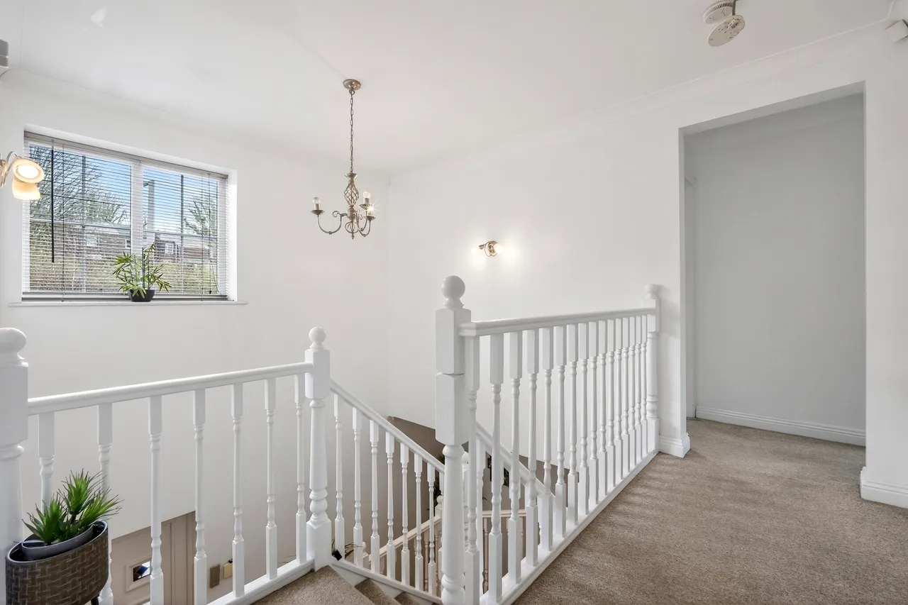 Manor Road, Woodley, SK6, photo 12
