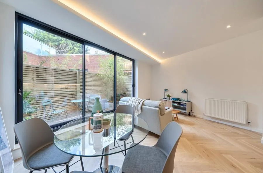 Jeddo Road, London, W12, photo 5