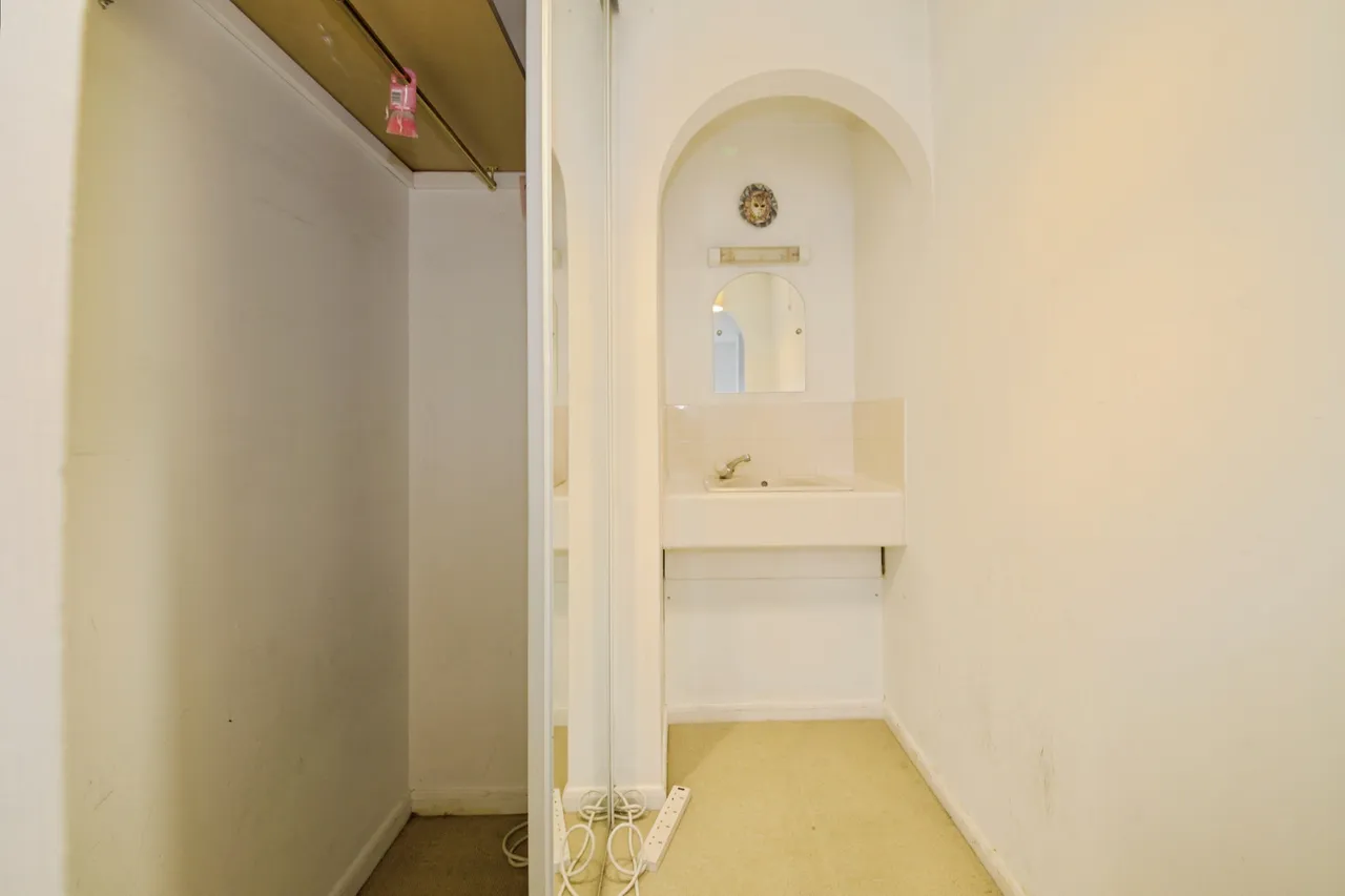 Conifer Way, Wembley, HA0, photo 11