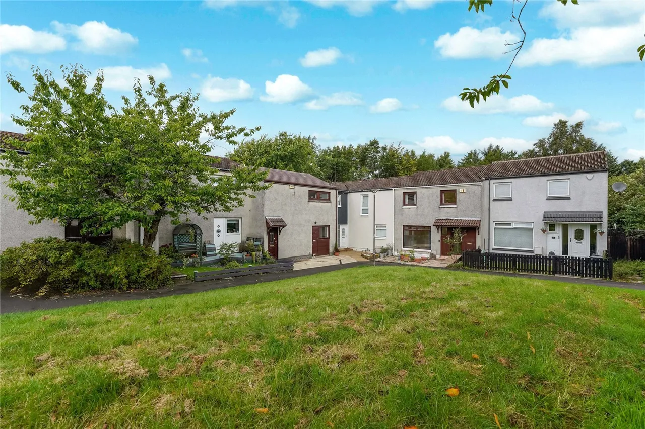 Woodhead Grove, Cumbernauld, Glasgow, North Lanarkshire, G68, photo 22